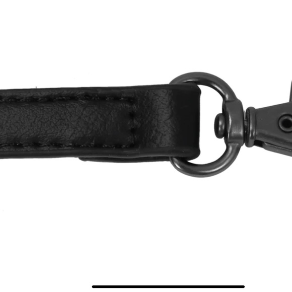 Pixie Mood Vanessa Wristlet, NWOT,Black, Vegan Recycled Leather - Picture 5 of 10